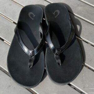 OLUKAI Women's Puawe Flip Flops Sandals Black Size 7
